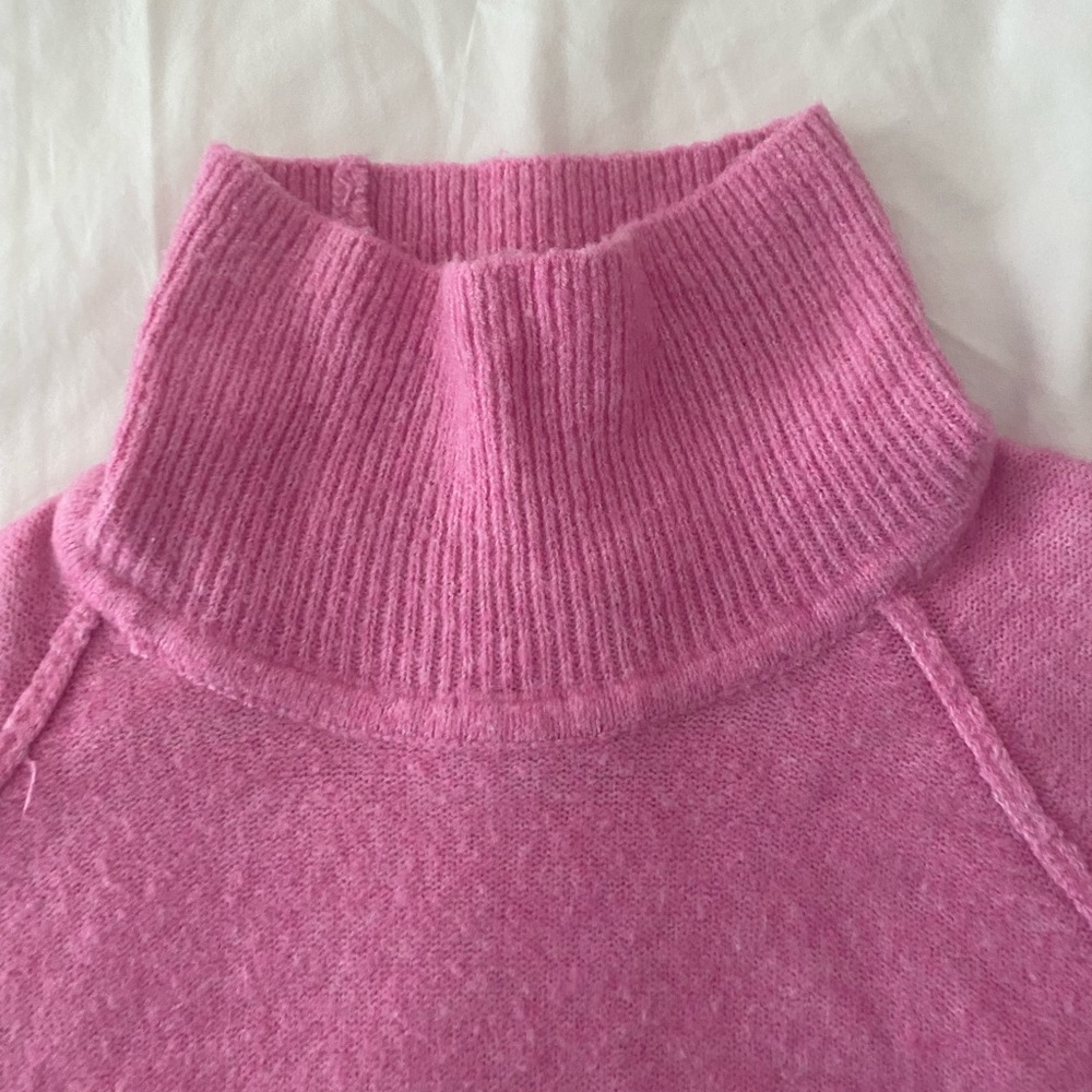 Urban Outfitters Kyla cropped turtleneck sweater - Picture 3 of 8